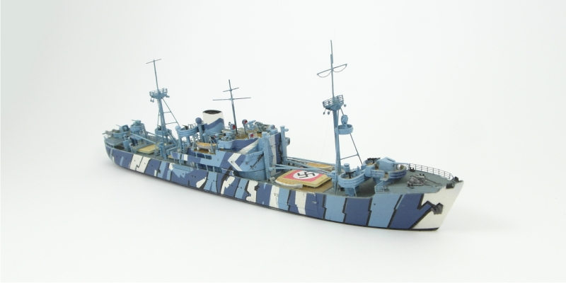 ニコモデル新製品「機雷掃海艦ミネルヴァ」入荷しました。