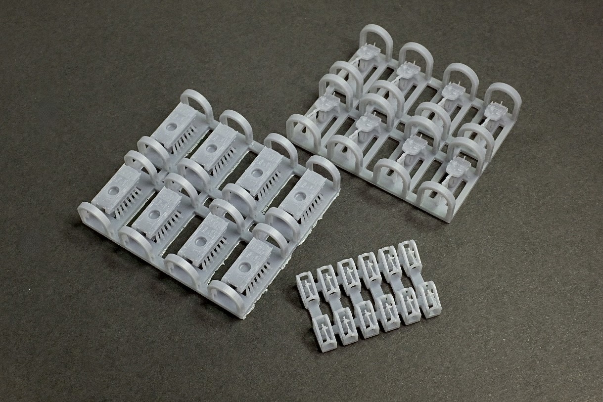 新規取り扱いメーカー、あひる工廠の1/700 陸上自衛隊車両等が入荷しま