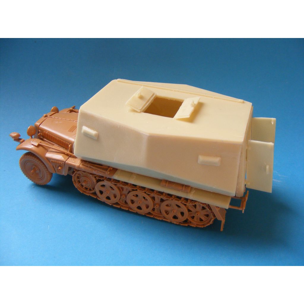 【新製品】1-05 Sd.Kfz.10 Funk- und Befehlswagen コンバージョンセット