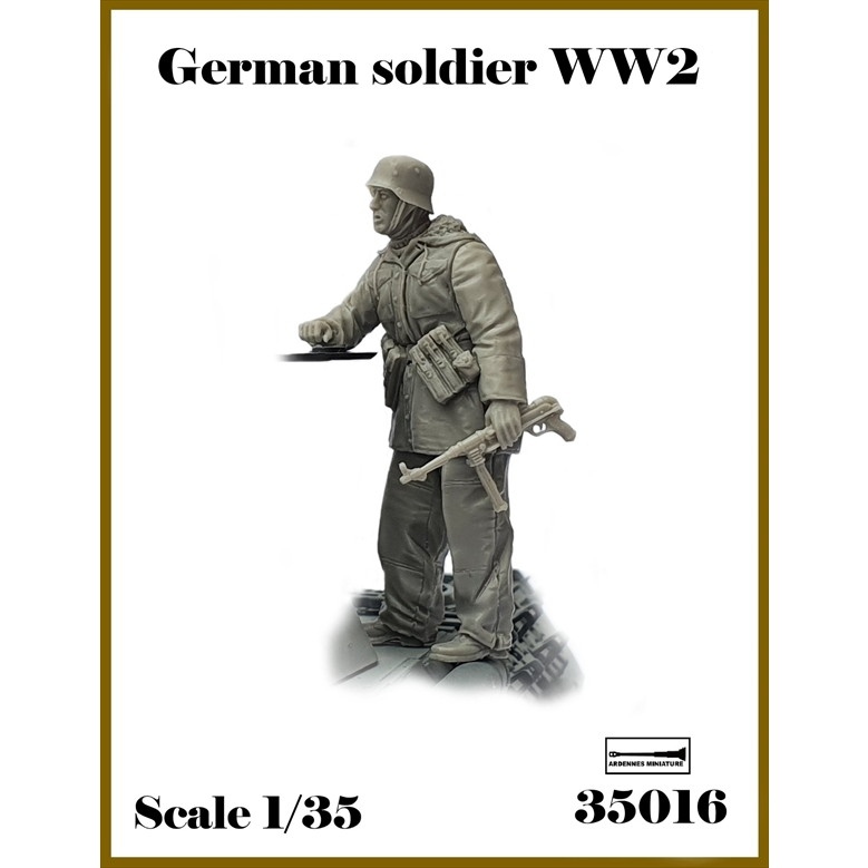 【新製品】AR35016 1/35 WWII ドイツ軍兵士＃2 前方を伺う兵士(1体入)