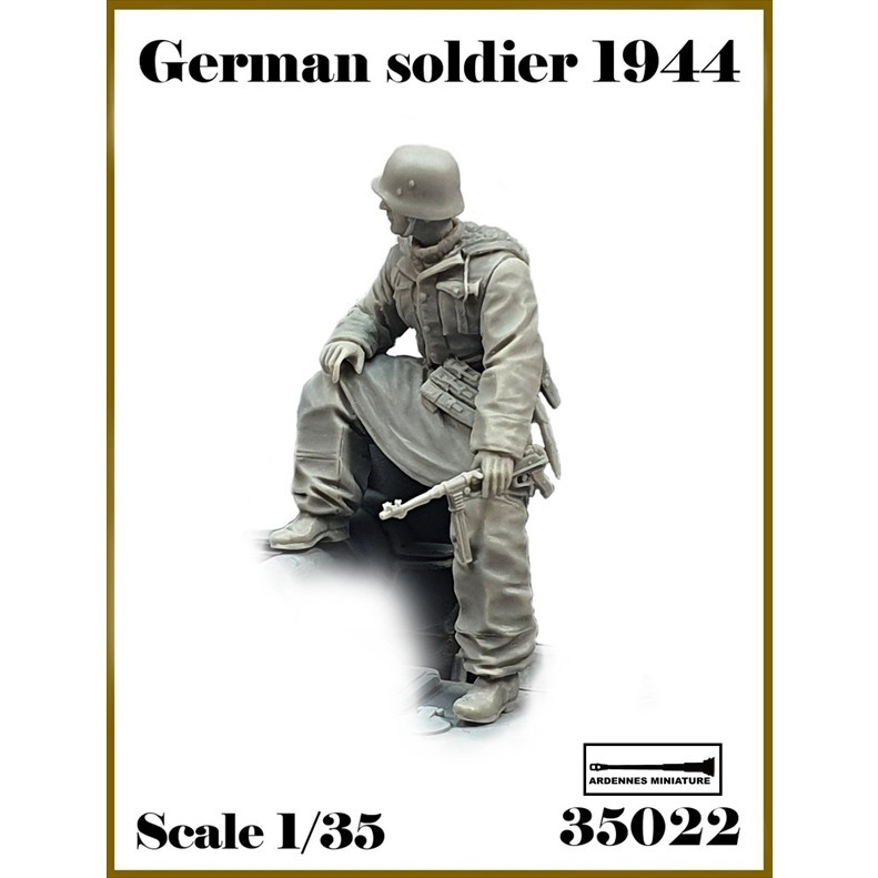 【新製品】AR35022 1/35 WWII ドイツ軍兵士1944＃1(1体入)