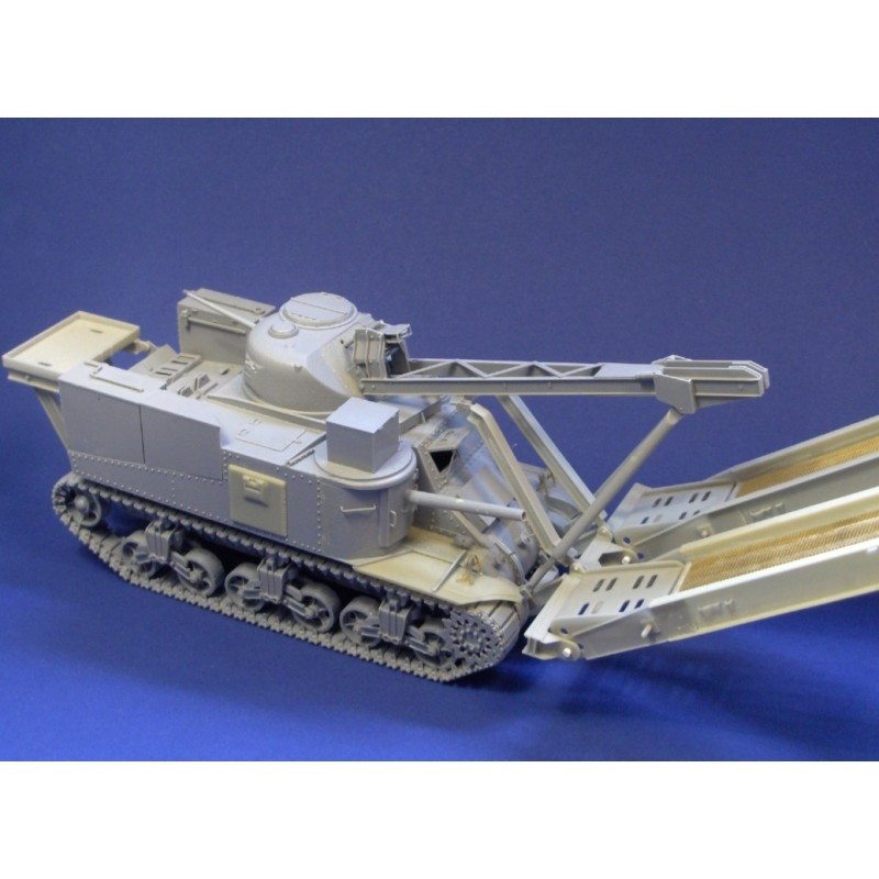 【新製品】351274 イギリス M31戦車回収車 架橋戦車 架橋パーツ