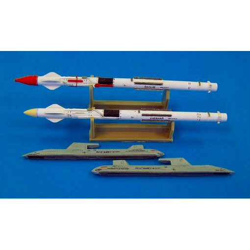 【新製品】[2005424840230] AL4023)UZR-23 訓練用模擬ミサイル