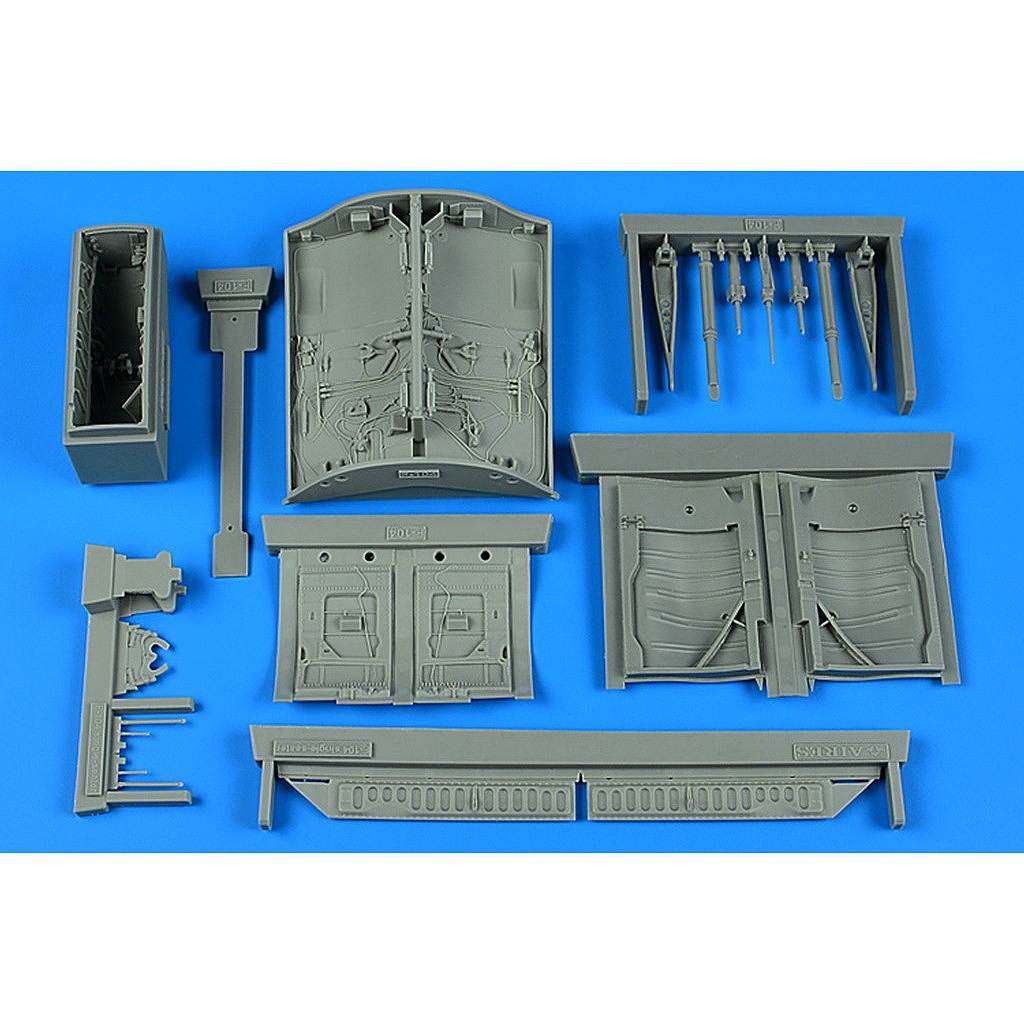 【新製品】2287 1/32 F-104G/J/S/CF-104 スターファイター 着陸装置格納庫(イタレリ用)