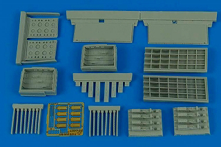 【再入荷】4467 P-47D サンダーボルト 機銃格納庫