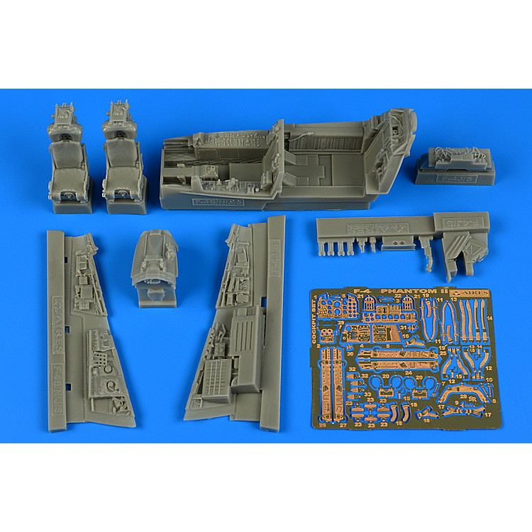 【新製品】4767)マクドネル・ダグラス F-4S ファントムII コクピット