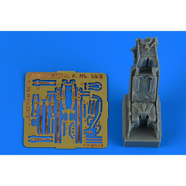 【新製品】4891 1/48 マーチンベーカー MK.9A/B 射出座席