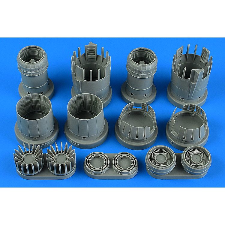 【新製品】4902 1/48 ロッキード SR-71A ブラックバード 排気ノズル(閉状態) (レベル用)