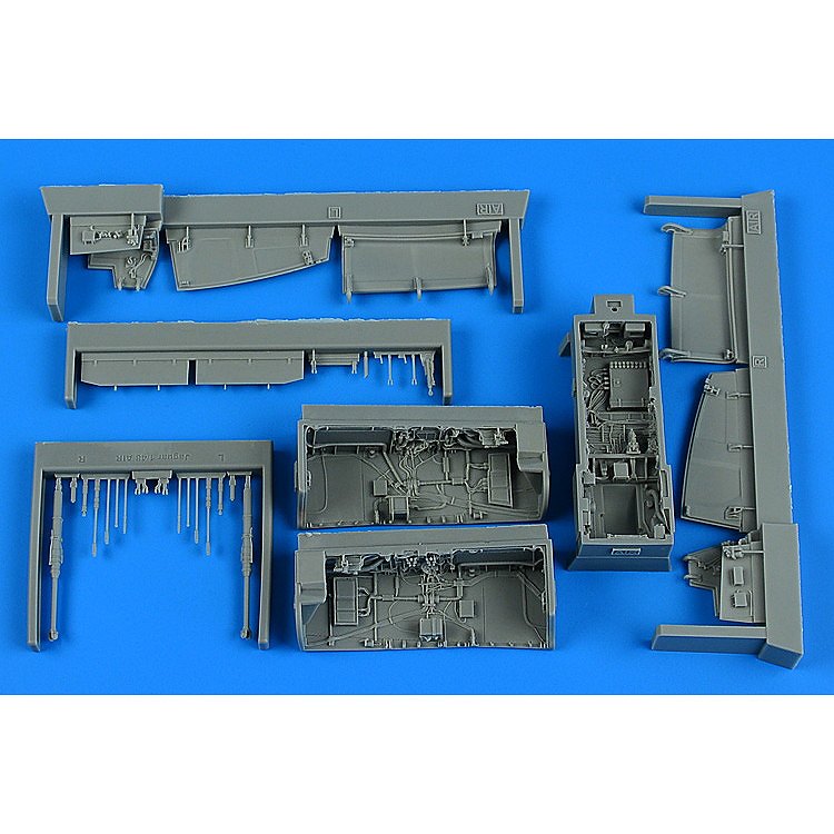 【新製品】4934 1/48 ジャギュア GR.1/ GR.1A 着陸装置格納庫(エアフィックス用)