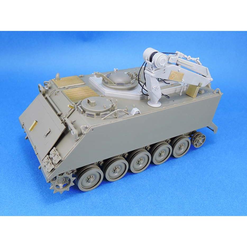 【新製品】LF1386 IDF M113 フィッター コンバージョンセット