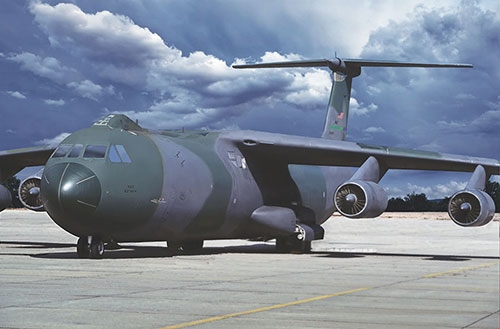 【新製品】331)ロッキード C-141B スターリフター 戦略輸送機 湾岸戦争