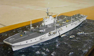 【再入荷】70010)コロッサス級航空母艦 グローリーGlory Korea 1951-1953