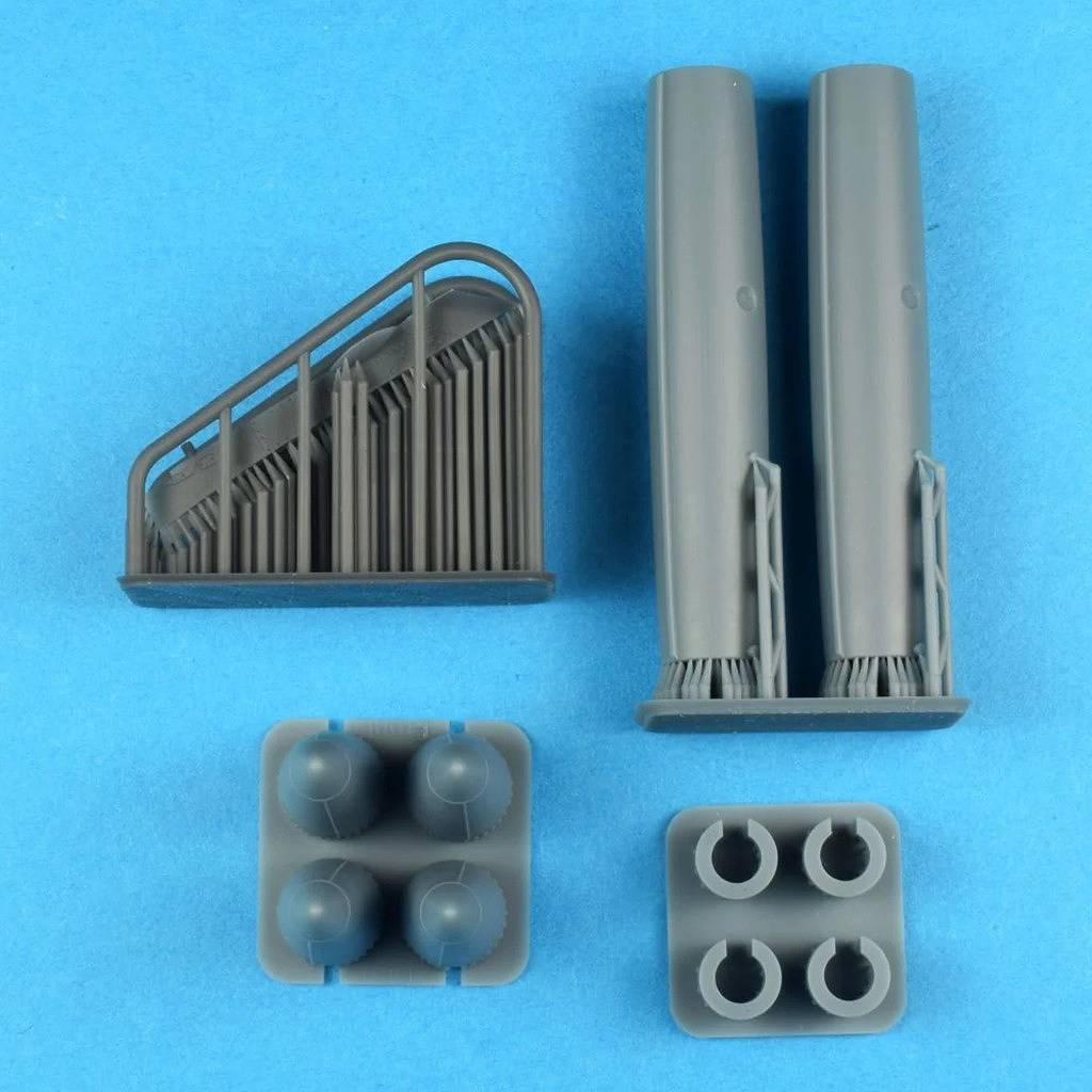 【新製品】HMR72003 F-4 ファントムII 370ガロンタンク