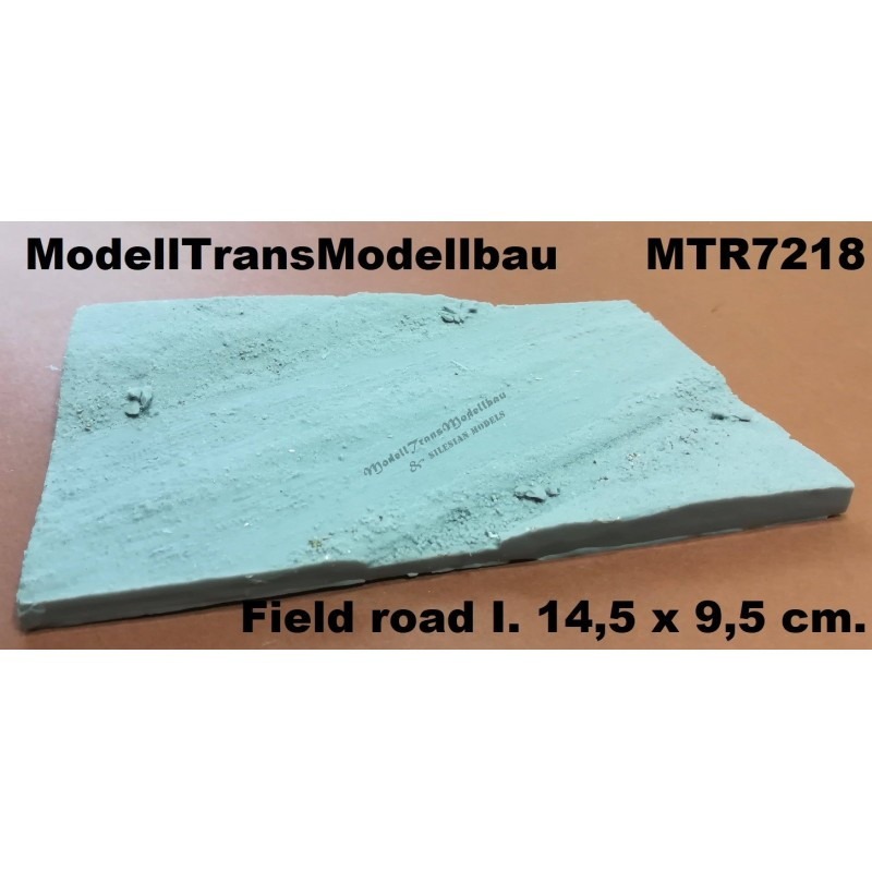 【新製品】MTR7218 未舗装の道路