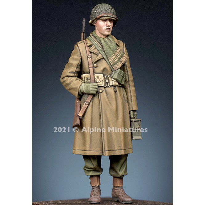 【新製品】35294 1/35 WWIIアメリカ陸軍 予備弾薬箱を運ぶ射撃助手 冬