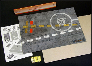 【新製品】[2013017300405] ORA72-04)航空母艦 アドミラル・クズネツォフ 飛行甲板ディスプレイベース