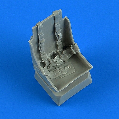 【新製品】32223 P-51B マスタング 操縦席 シートベルト付