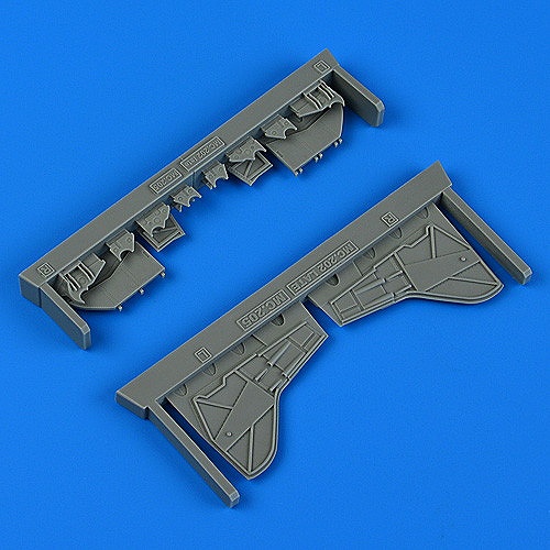 【新製品】32343 1/32 マッキ MC.202 (後期) /MC.205 着陸装置カバー(イタレリ用)