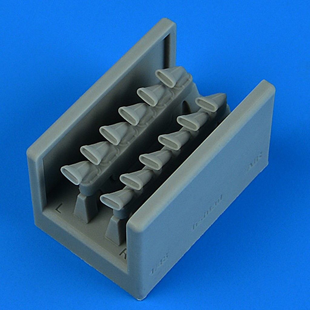【新製品】49248 1/48 スピットファイア Mk.IXe /TR.9 フィッシュテール排気管 (エアフィックス用)