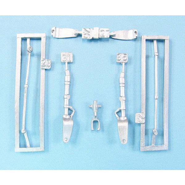 【新製品】48468 マッキ MC.200 サエッタ ランディングギア イタレリ/タミヤ用