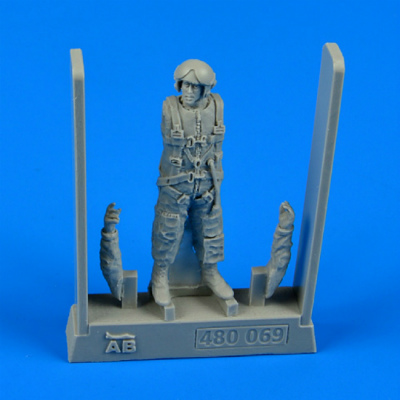 【新製品】[2013684806903] 480069)ソビエト海軍航空隊(AV-MF)パイロット 1975-1983