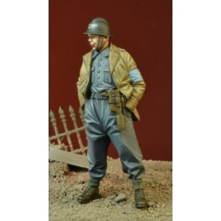 【新製品】DD35109 WWII 独 民間防空隊 w/エイドリアンヘルメット 1945