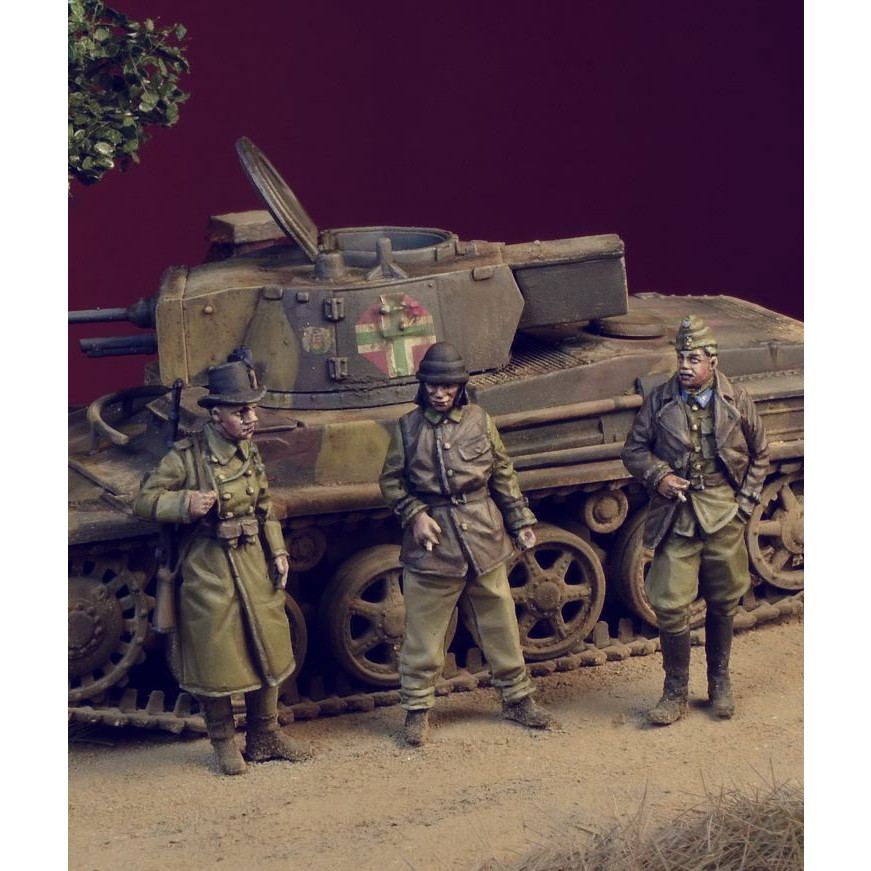 【再入荷】DD72005 ハンガリー軍兵士 1942-45(3体セット)