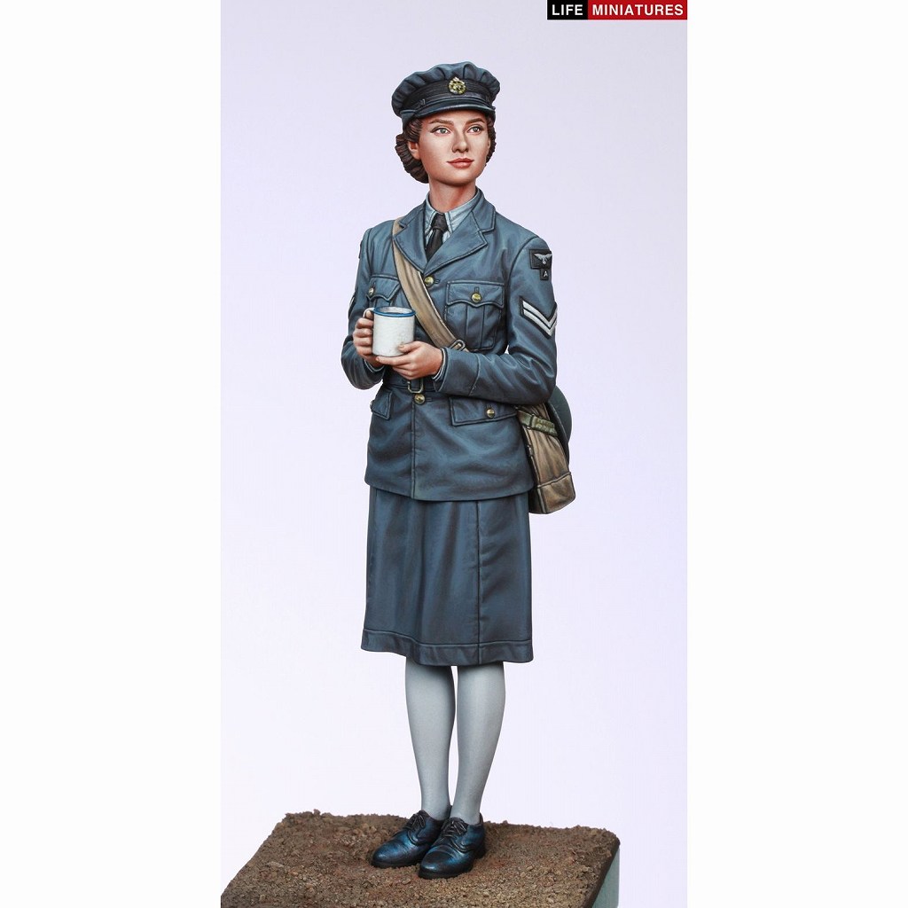 【新製品】LM-35004 1/35 WWII イギリス空軍WAAF(婦人補助空軍) 副班長 1940-1941年