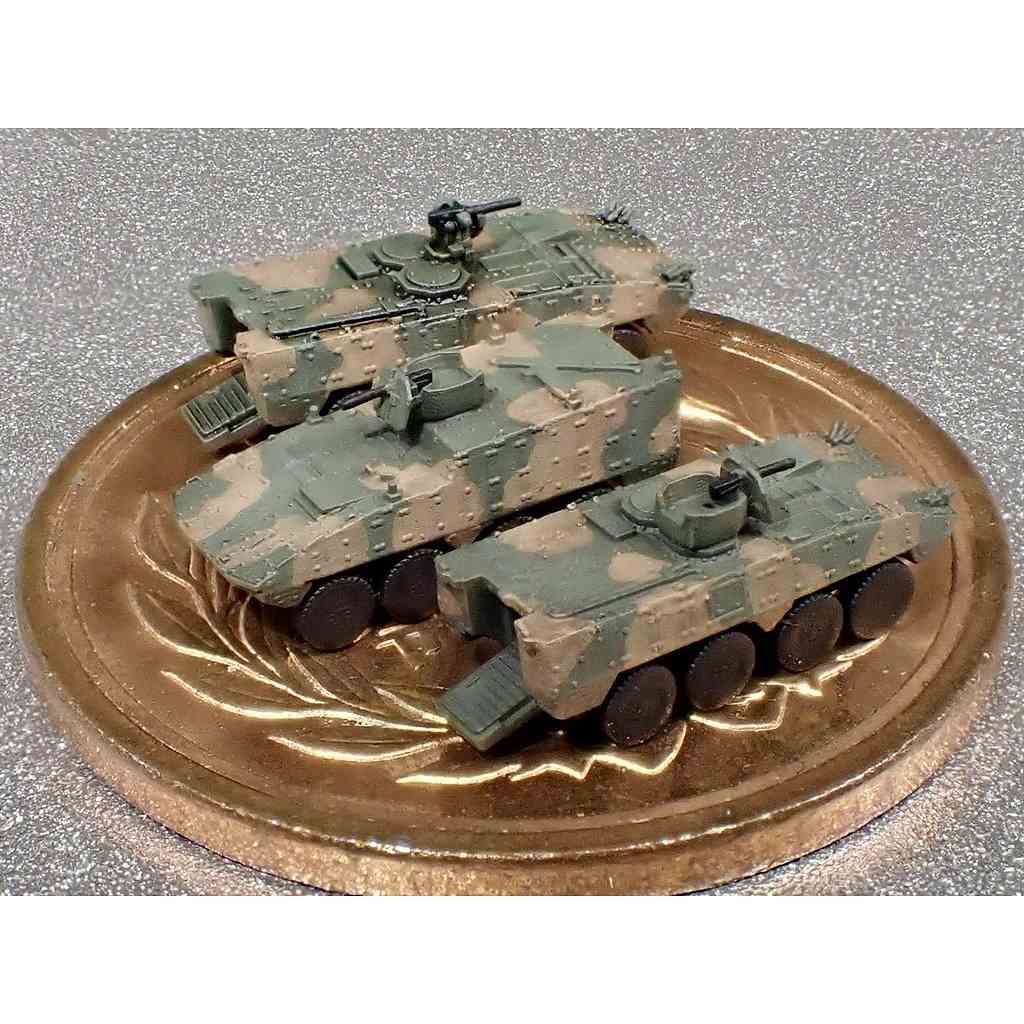 【新製品】JSDF4 陸上自衛隊 装輪装甲車AMVセット 2