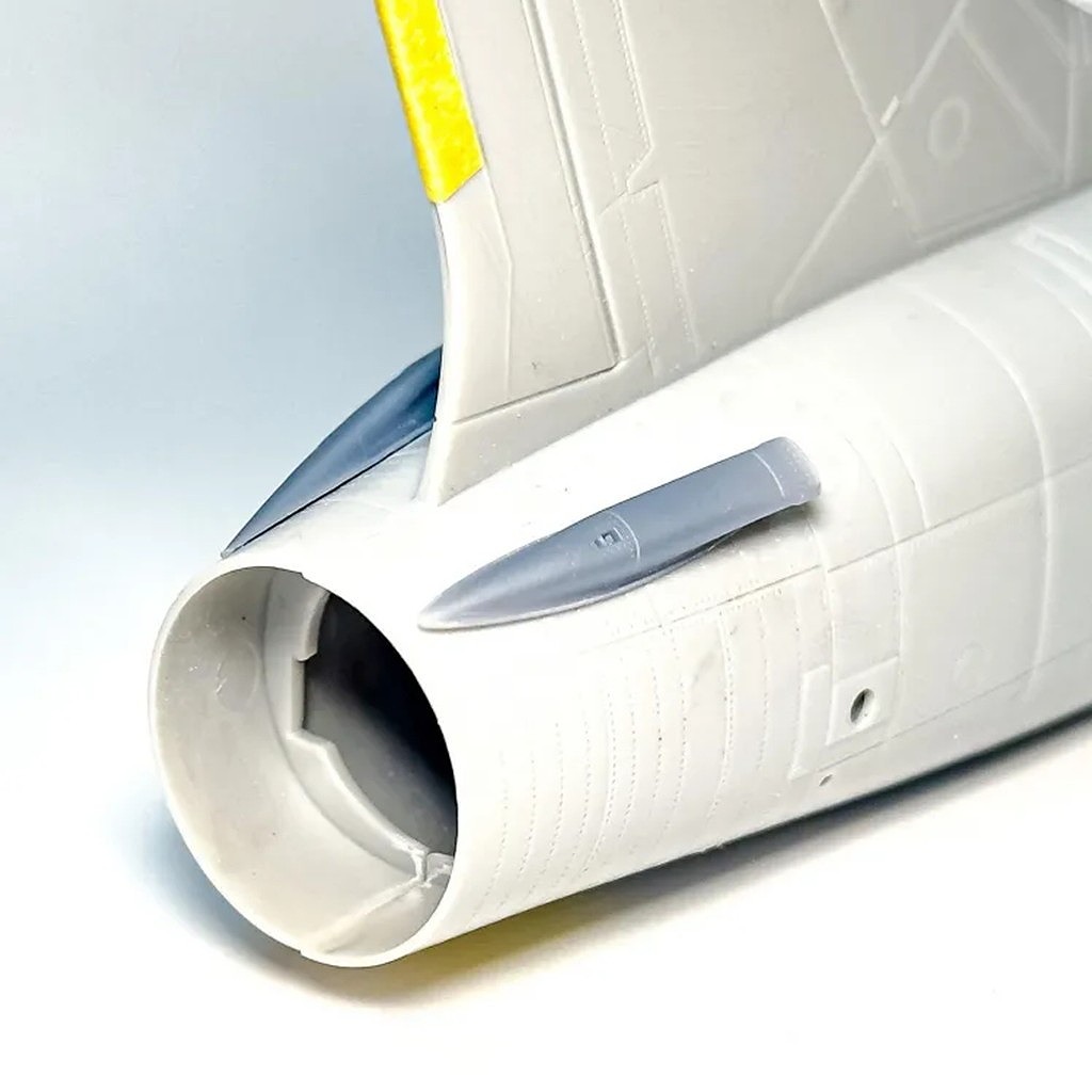 【新製品】Raf Avi.4867 1/48 F-8E/J サブエアインテーク2個セット（ハセガワ用）