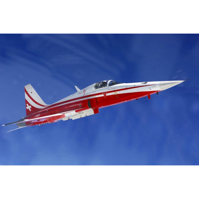 【新製品】[8001283013338] 1333)F-5E タイガーII パトルイユ・スイス