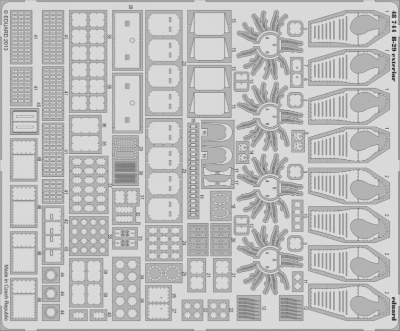 【新製品】[8591437487448] 48744)B-29 フライングフォートレス 外装