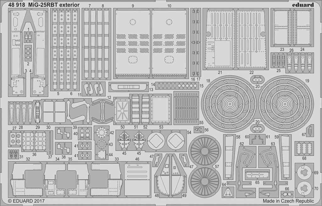 【新製品】48918)MiG-25RBT フォックスバット 外装