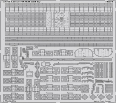 【新製品】[8591437725632] 72563)ランカスター B.Mk.II 爆弾庫