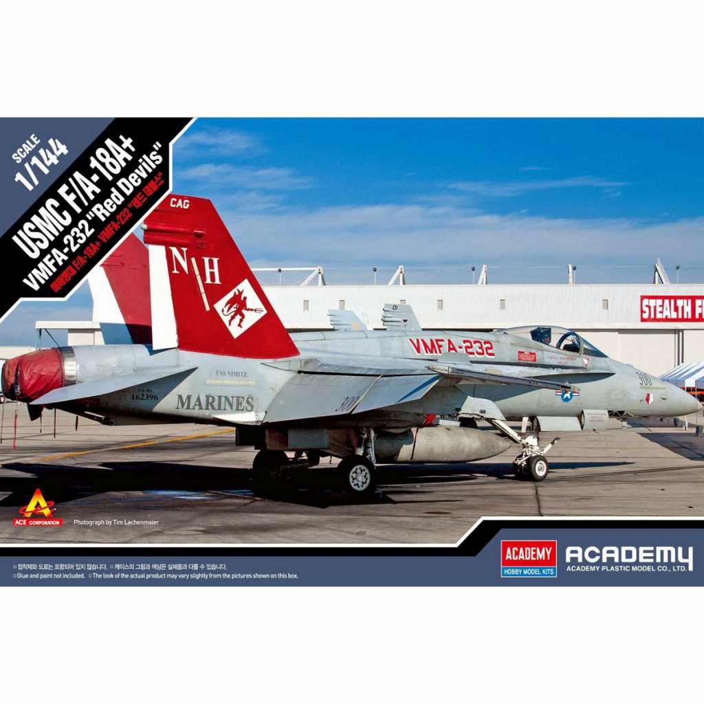 【再入荷】12627 1/144 マクドネル・ダグラス F/A-18A＋ホーネット 